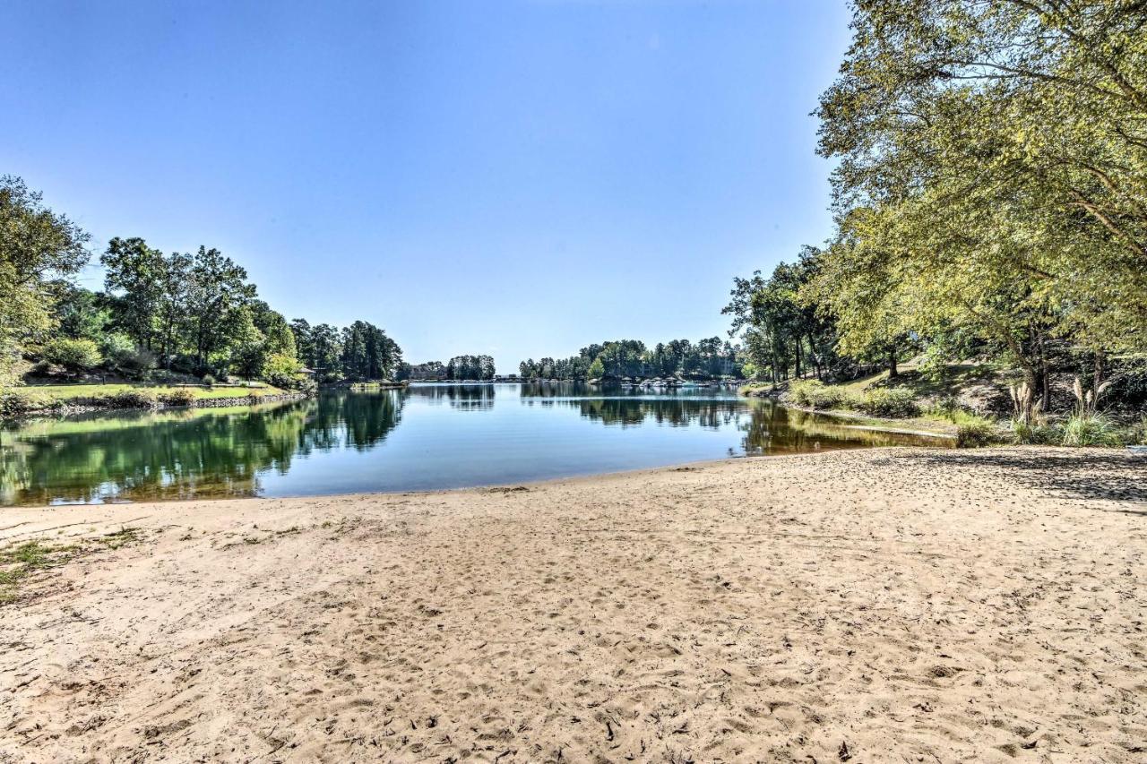 Lake Keowee Condo With Views And Pools And Marina! Salem 外观 照片